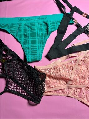 Victoria's Secret Teal Plaid Seamless Bikini Panty